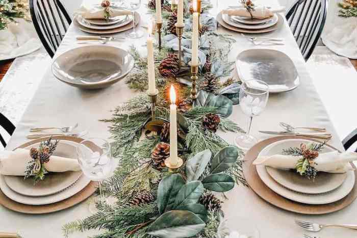 Cheap Christmas Table Decor Ideas