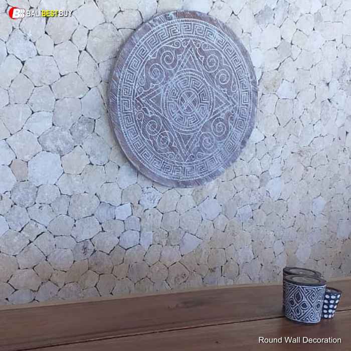 Round wall decor wood