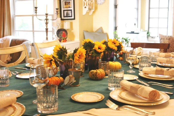 Thanksgiving Table Decor Ideas Pinterest