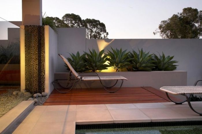 Outdoor wall decor ideas modern