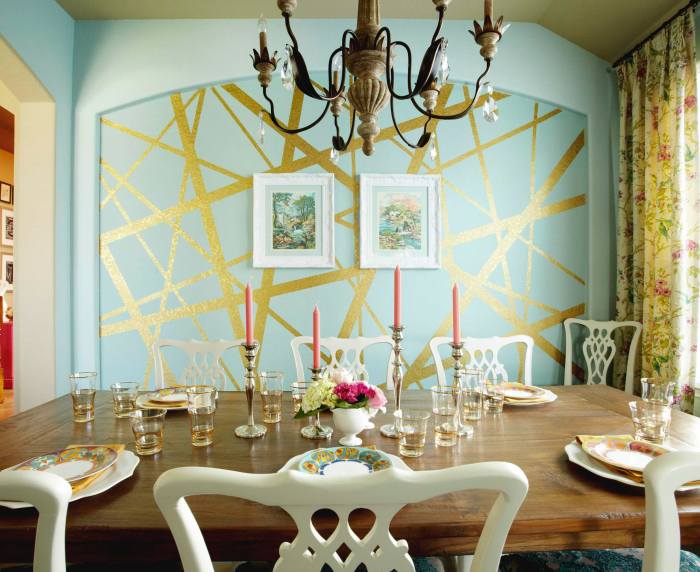 Gold accent wall decor