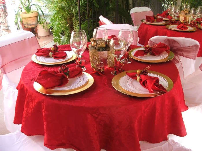 Christmas dining room table decor ideas