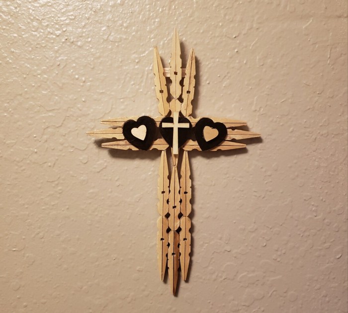 Cross decor for walls