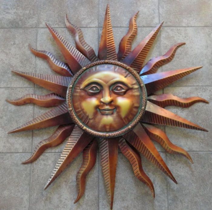 Moon and sun wall decor