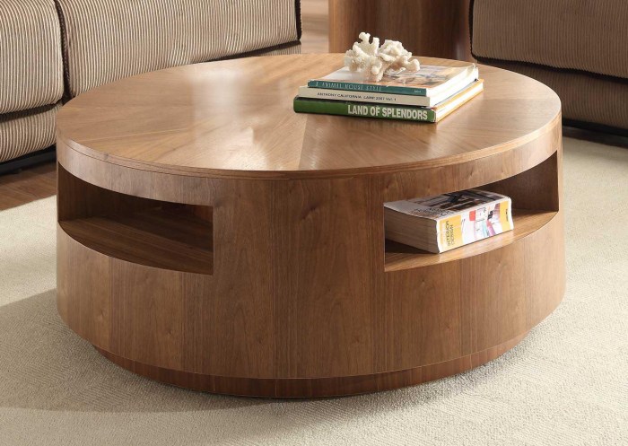 Round coffee table decor